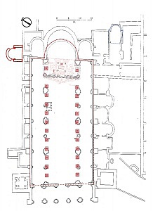 Planimetria della basilica di Sant'Ambrogio con l'indicazione delle varie fasi edilizie: in rosso la fase ambrosiana e in blu il sacello di San Vittore in Ciel d'Oro.